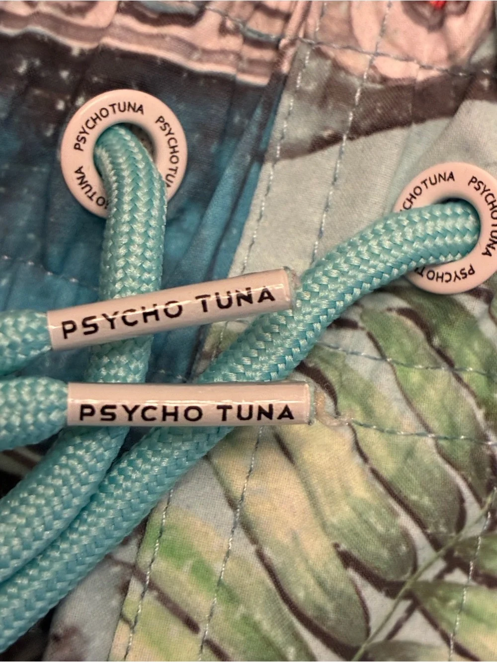 Psycho Tuna NWOT Sz Large Classic Cars Blue Surf Swim Trunks Board Shorts Pool